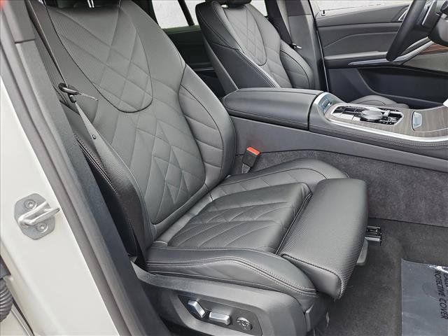 Certified 2026 BMW X5 xDrive40i w/ Premium Package AWD/4WD image 21