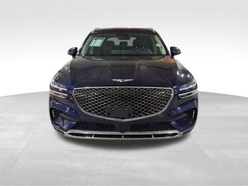 Used 2025 Genesis GV70 2.5T AWD/4WD image 2