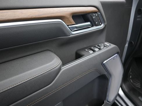 New 2026 Chevrolet Silverado 2500 High Country w/ High Country Premium Package AWD/4WD image 11