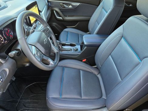 Used 2024 Chevrolet Blazer RS w/ Driver Confidence II Package image 11