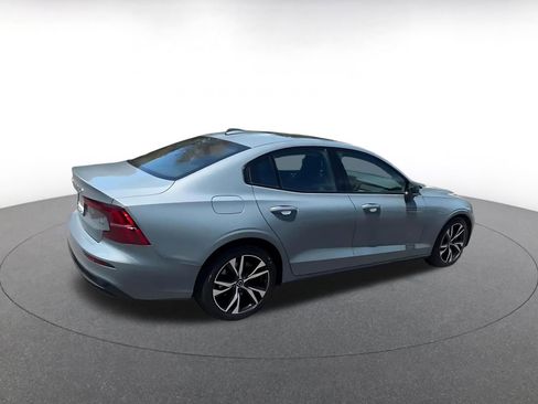 Used 2024 Volvo S60 B5 Core FWD image 15