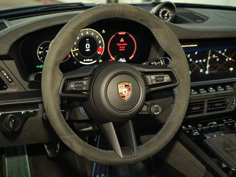 Used 2026 Porsche 911 GT3 image 18