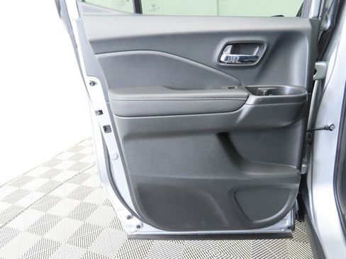 Used 2023 Honda Ridgeline RTL-E image 24
