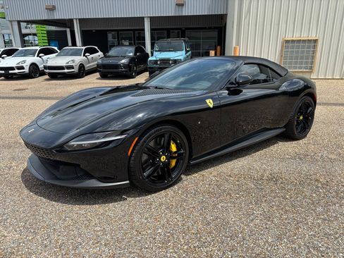 Used 2025 Ferrari Roma Spider RWD image 6