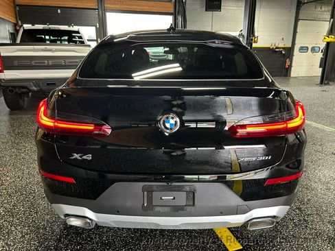 Used 2023 BMW X4 xDrive30i AWD/4WD image 4