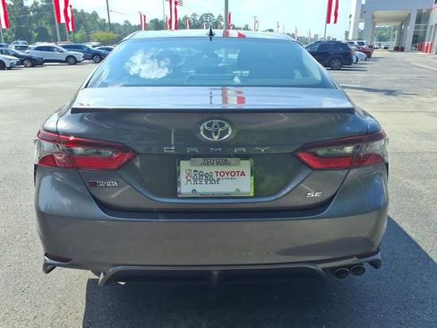 Used 2024 Toyota Camry SE FWD image 2