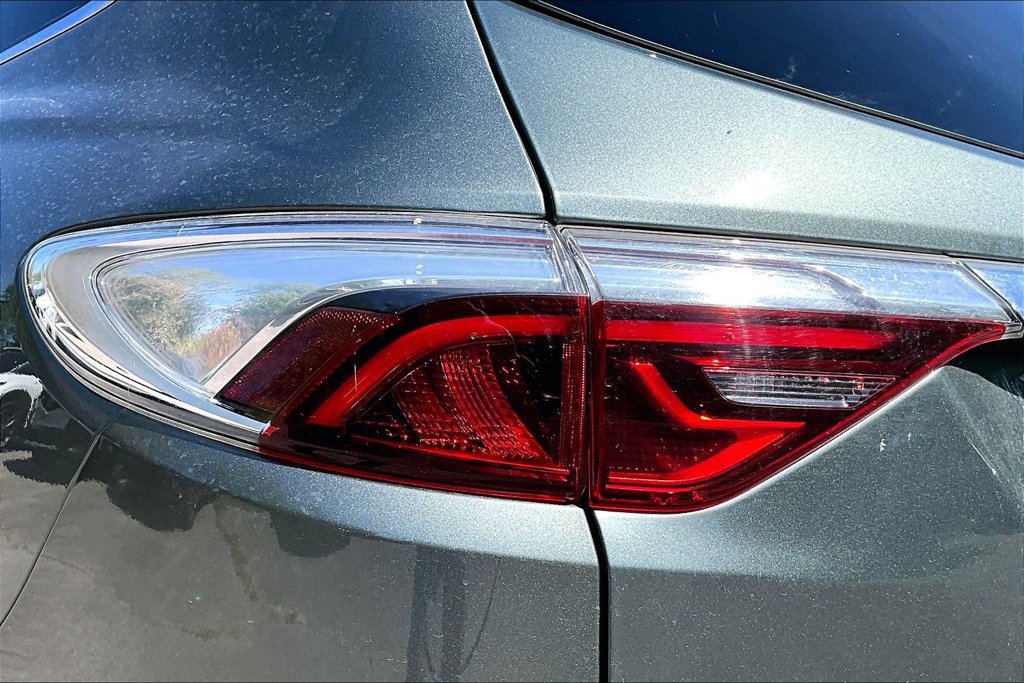 Used 2023 Buick Enclave Essence w/ Experience Buick Package FWD image 42
