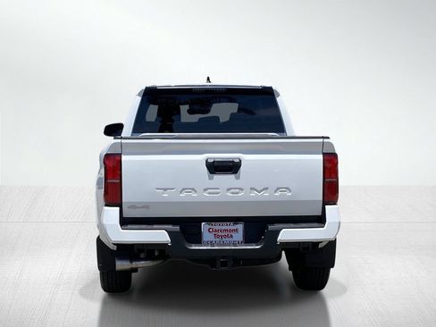 Used 2026 Toyota Tacoma SR5 AWD/4WD image 6