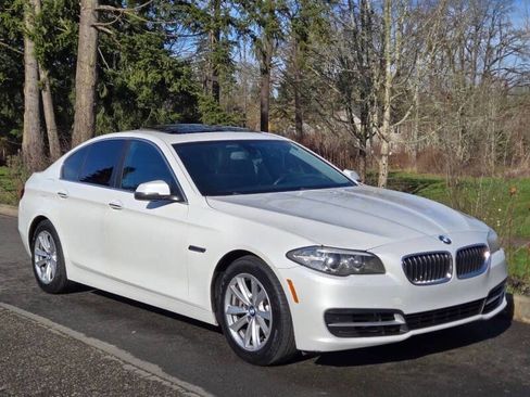 Used 2014 BMW 528i Sedan RWD image 7