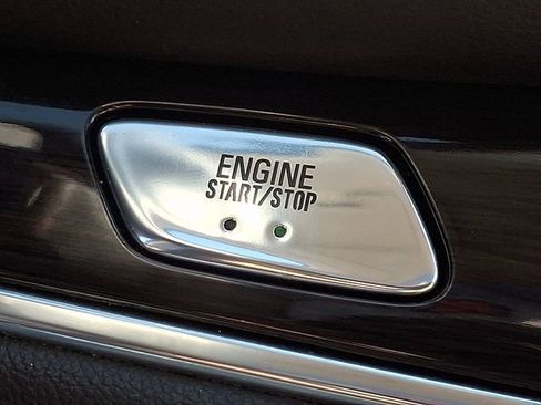 Used 2023 Buick Enclave Essence w/ Experience Buick Package AWD/4WD image 24