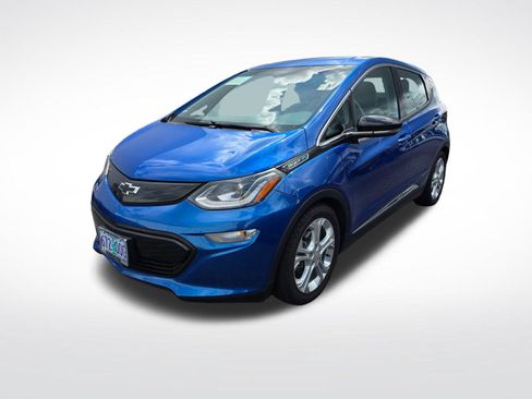 Used 2018 Chevrolet Bolt LT FWD image 2