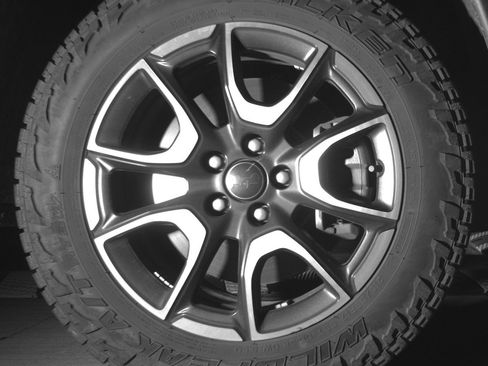 Used 2025 Jeep Compass Trailhawk AWD/4WD image 13