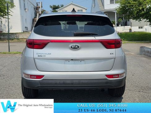 Used 2018 Kia Sportage EX w/ EX Premium Package AWD/4WD image 5