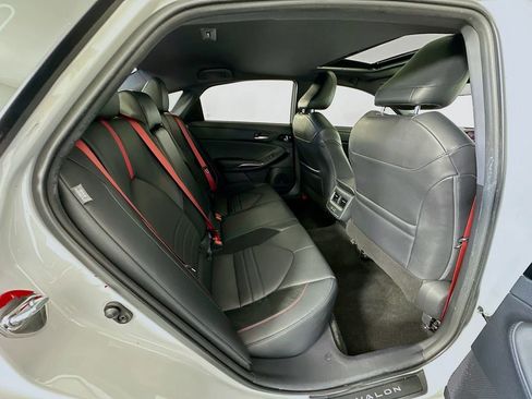 Used 2021 Toyota Avalon TRD image 27