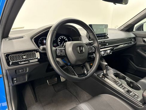 Used 2024 Honda Civic Sport image 16
