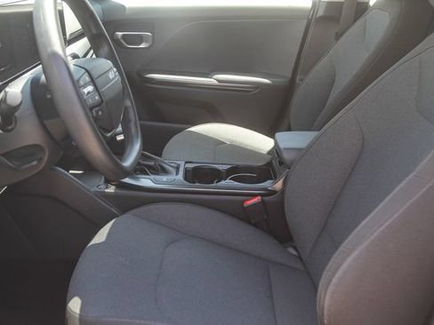 Certified 2025 Kia K4 FWD image 19