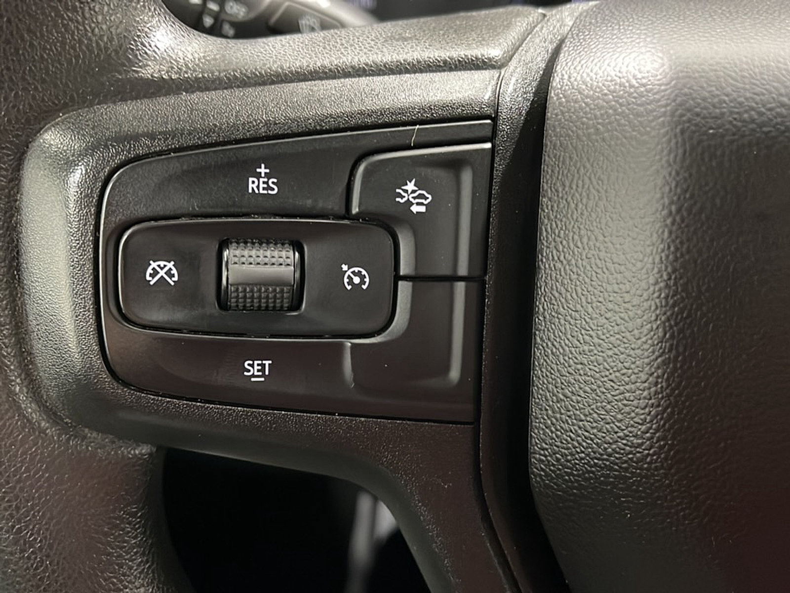Used 2026 Chevrolet Silverado 2500 Custom w/ Custom Value Package AWD/4WD image 6
