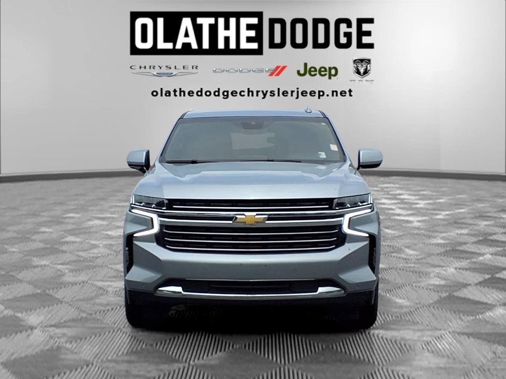 Used 2024 Chevrolet Tahoe LT AWD/4WD image 35
