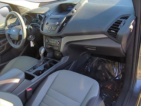 Used 2017 Ford Escape S image 20