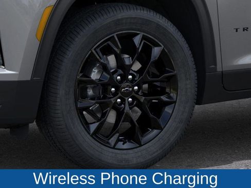 New 2026 Chevrolet Traverse LT image 9