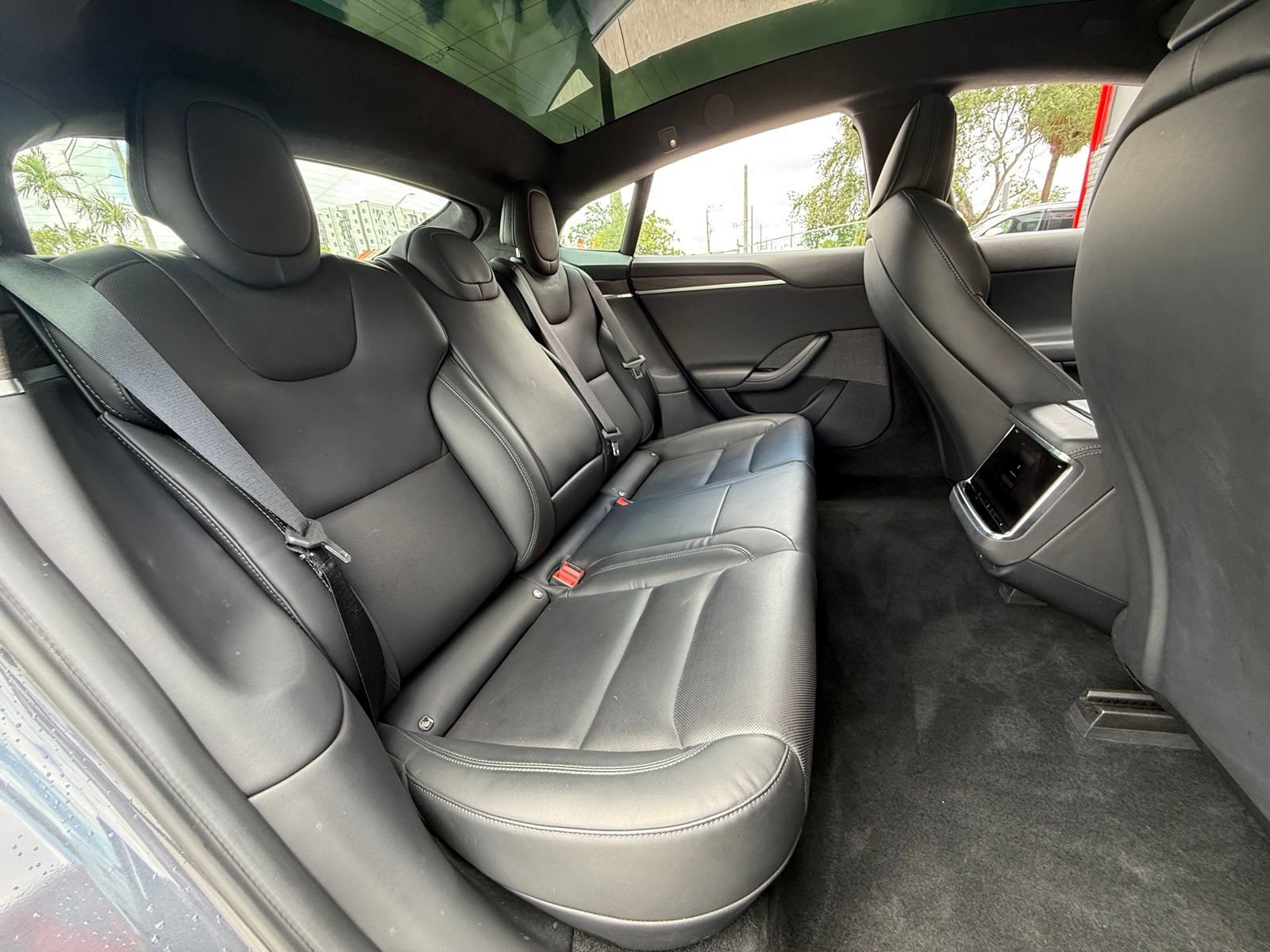 Used 2023 Tesla Model S AWD/4WD image 19