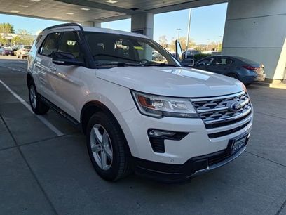 Used 2018 Ford Explorer XLT w/ Equipment Group 202A
