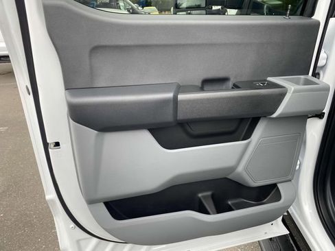 New 2025 Ford F350 XL w/ XL Chrome Package image 6