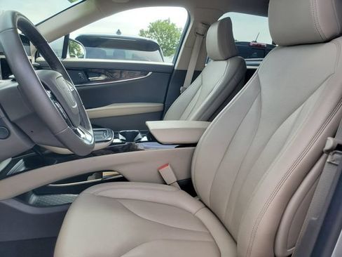 Certified 2023 Lincoln Nautilus FWD w/ Premium Package image 7