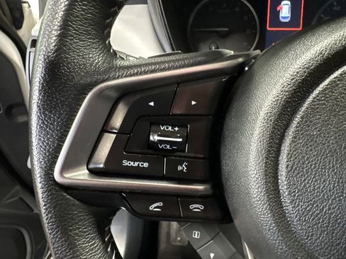 Used 2020 Subaru Outback Premium image 23