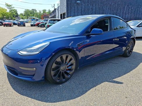 Used 2021 Tesla Model 3 Performance AWD/4WD image 3