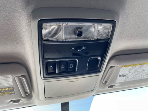 Used 2014 Toyota 4Runner SR5 image 17