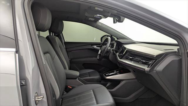 Used 2023 Audi Q4 e-tron Premium Plus w/ Premium Plus RWD image 21