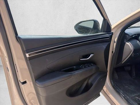 Used 2023 Hyundai Santa Cruz SEL w/ Activity Package FWD image 9