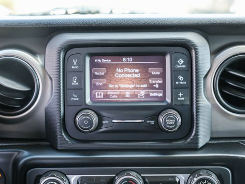 Used 2021 Jeep Wrangler Unlimited Sport AWD/4WD image 4