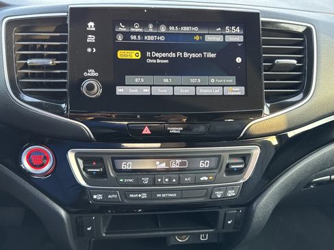 Used 2019 Honda Passport Touring image 19