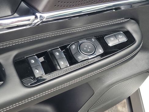 New 2026 Lincoln Corsair Premiere image 10