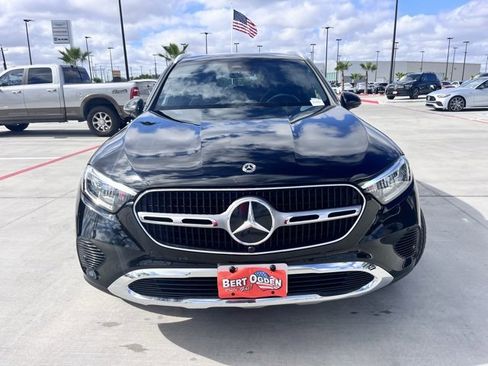 Used 2024 Mercedes-Benz GLC 300 image 2