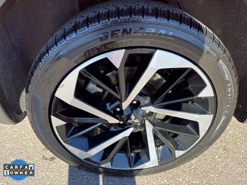 Used 2022 Mitsubishi Outlander SE image 46