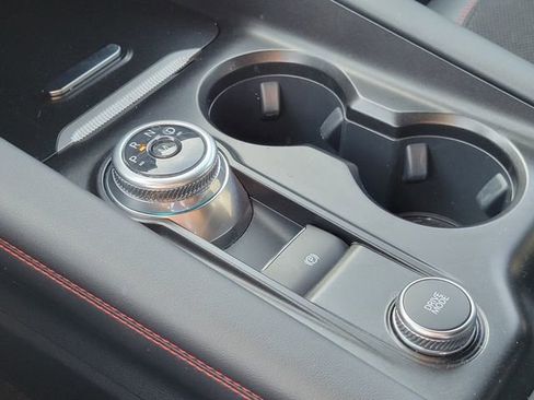 Used 2025 Ford Explorer ST image 26