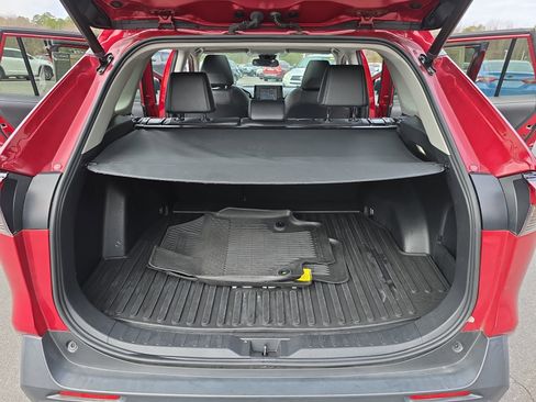 Certified 2022 Toyota RAV4 XLE Premium image 12