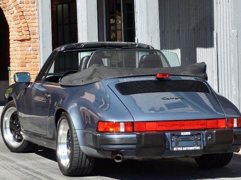 Used 1987 Porsche 911 Carrera RWD image 28