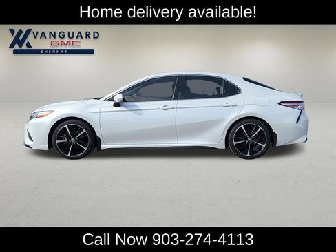 Used 2020 Toyota Camry XSE FWD image 4