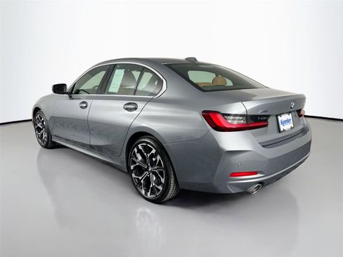 Used 2025 BMW 330i xDrive Sedan w/ Premium Package image 4
