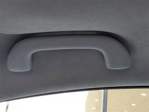 Used 2014 Kia Cadenza Limited image 23