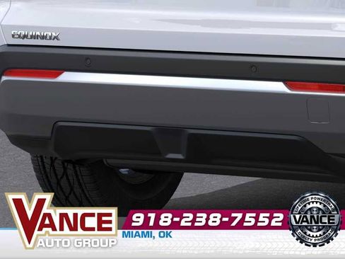 New 2026 Chevrolet Equinox LT w/ Convenience Package II FWD image 14
