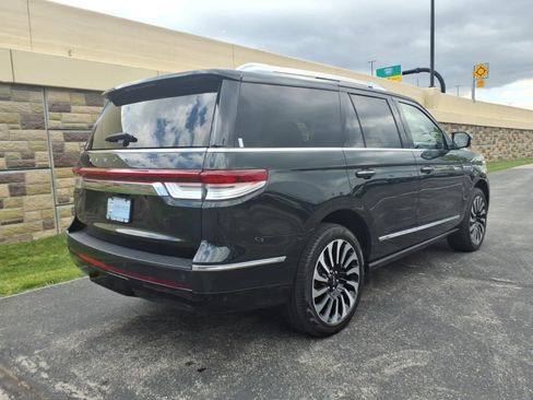Used 2024 Lincoln Navigator Black Label AWD/4WD image 11