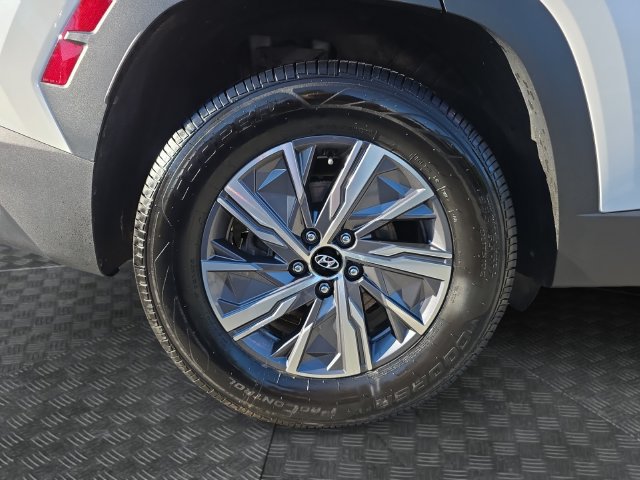 Used 2022 Hyundai Tucson Blue AWD/4WD image 36