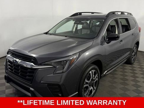 Used 2024 Subaru Ascent Limited w/ Technology Package AWD/4WD image 3