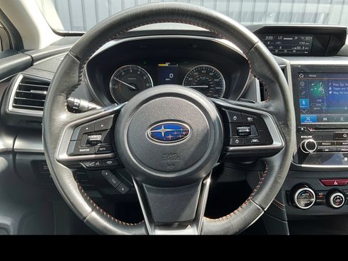 Used 2019 Subaru Crosstrek 2.0i Limited w/ Moonroof Package w/Navigation AWD/4WD image 3