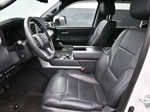Used 2024 Toyota Tundra Platinum AWD/4WD image 13